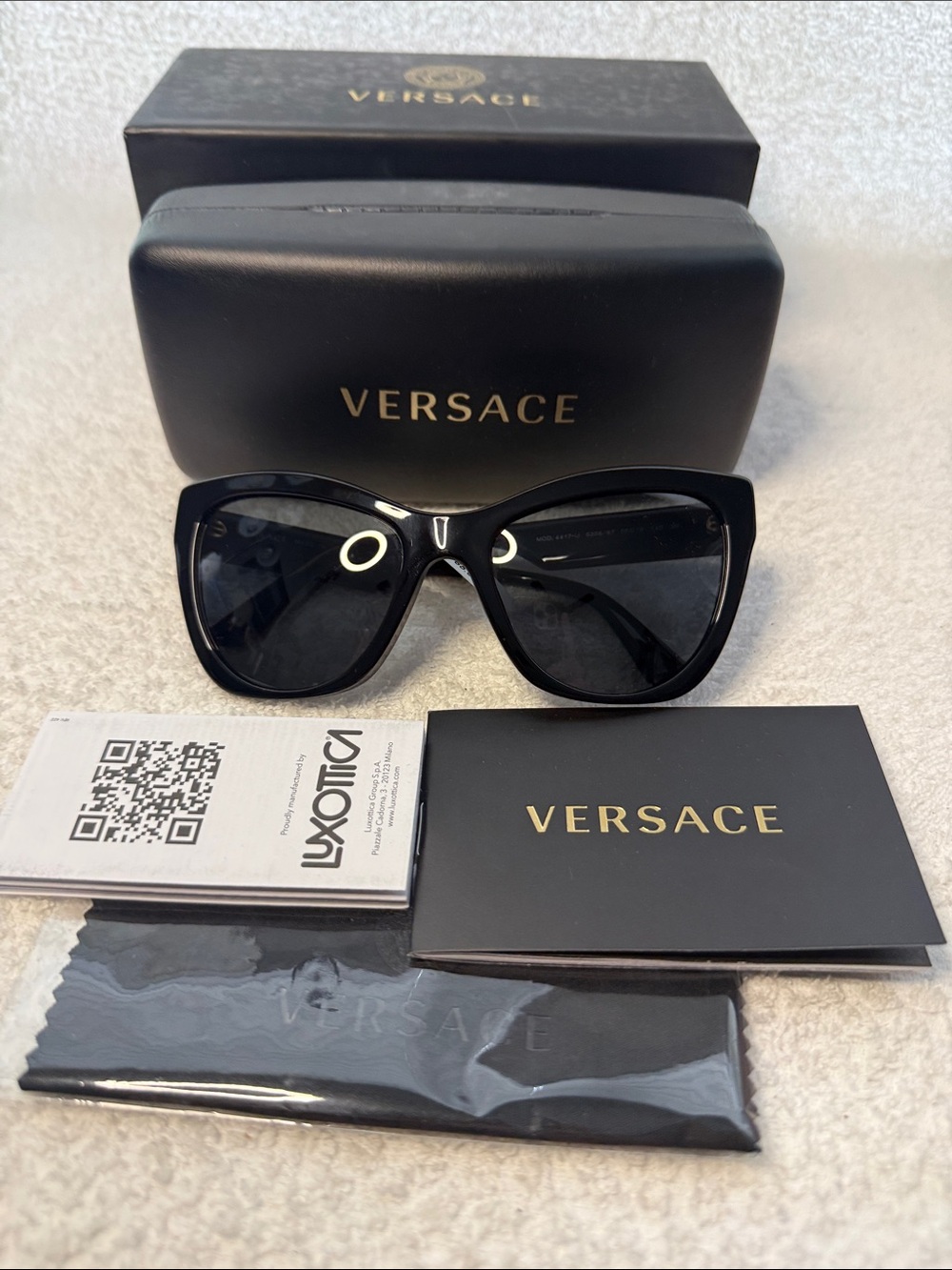 Authentic Versace Unisex VE4417U 5358/87 Blk/Green Plastic Cat-Eye Sunglasses